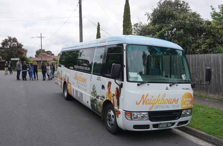 Bunyip Tours Fuso Rosa BS00MV Neighbours Tour B4768